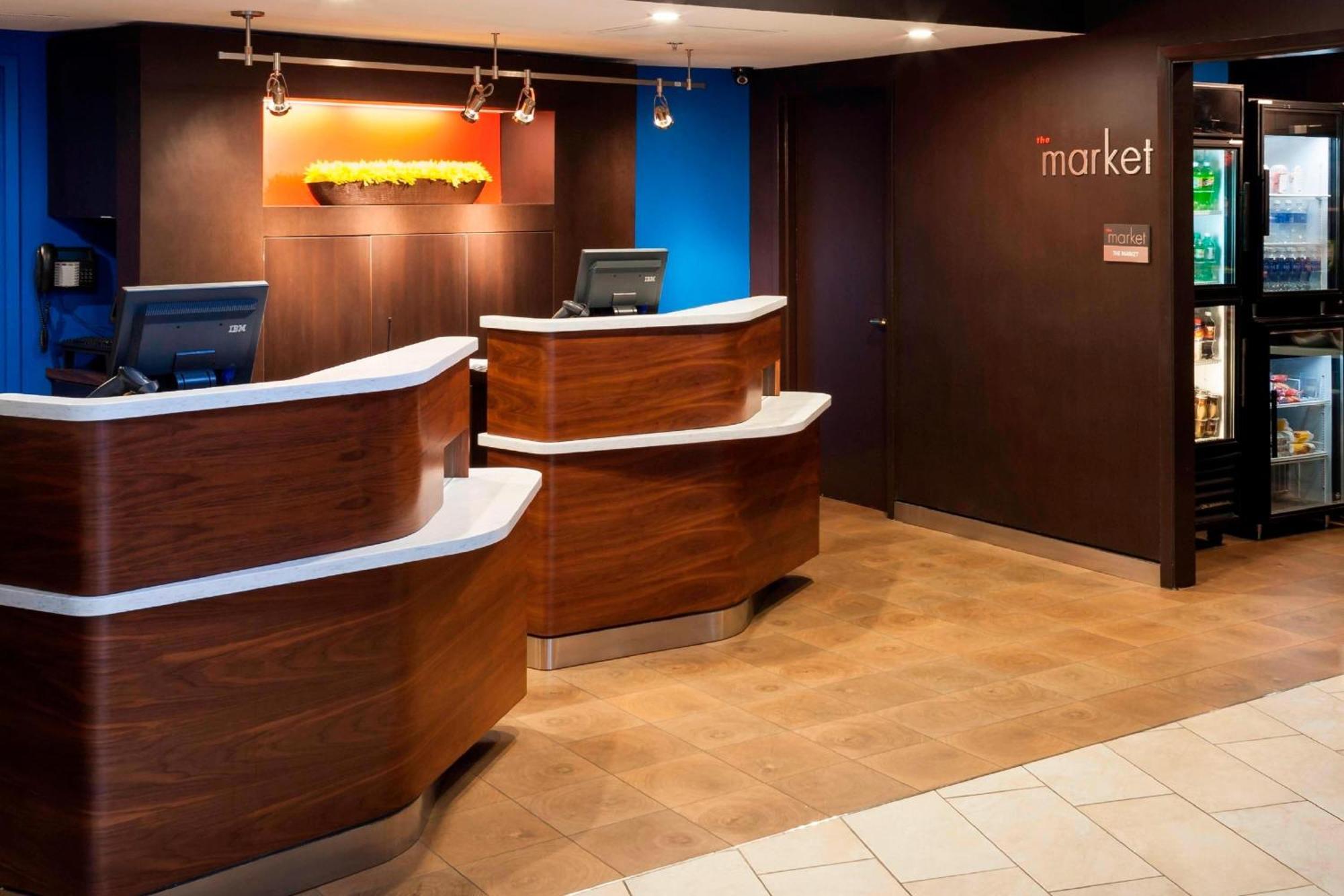 Courtyard By Marriott San Diego Rancho Bernardo Exterior photo